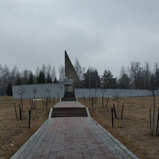 Mass grave of police officers in Hai