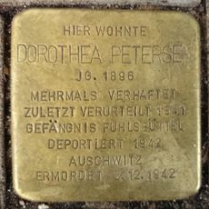 Stolperstein en memoria de Dorothea Petersen