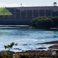 Marimbondo Dam
