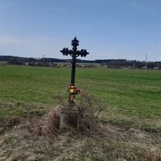 Kříž východně od Strýčkov