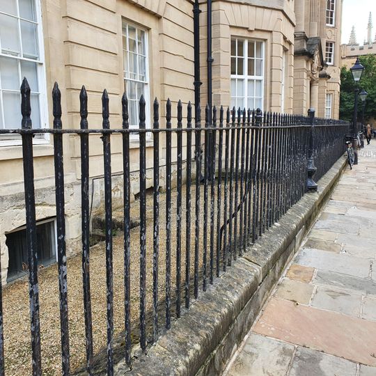 Hertford College, Railings