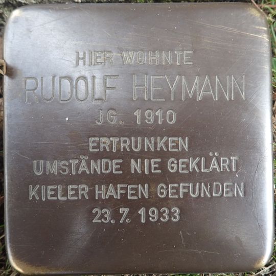 Stolperstein dedicated to Rudolf Heymann