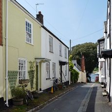 8 and 10, Higher Shapter Street