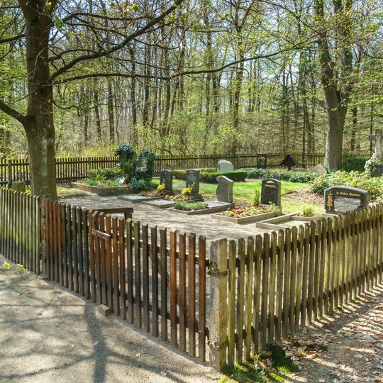 Grabmal Familie Röber