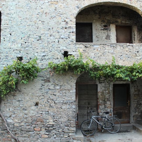 Castello di San Pietro