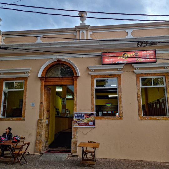 Imóvel à Praça Padre Miguel, nº 74