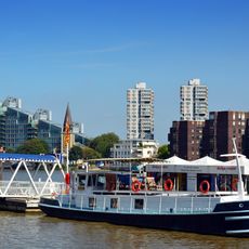 Chelsea Harbour Pier