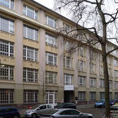 Stockwerksfabrik mit Geschäftshaus Kohlfurter Straße 41 & 42 & 43 Kottbusser Straße 10