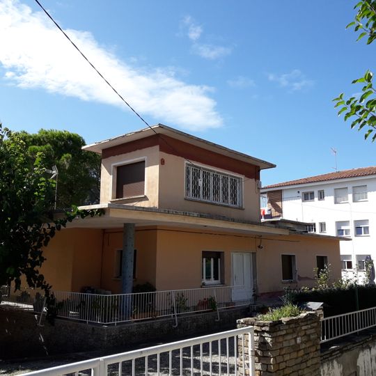 Façana del xalet de l'avinguda Catalunya, 18