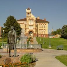 Peteetneet Museum and Cultural Arts Center