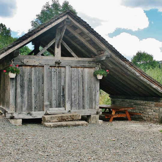 Grenier chalot de Saint-Bresson