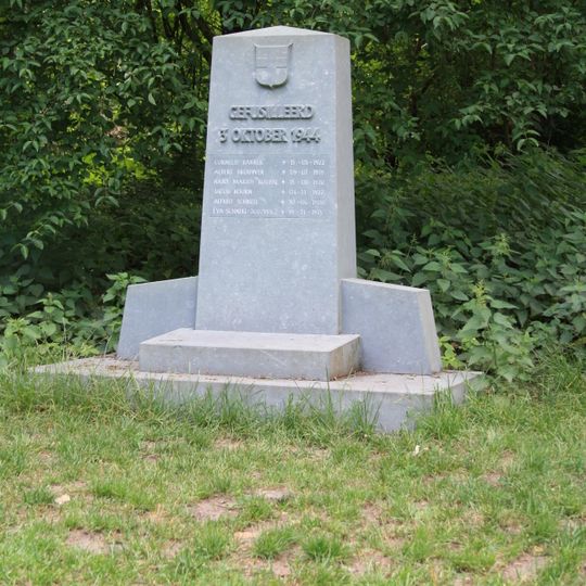 Monument in park Het Engelse Werk