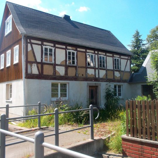 Wohnhaus , ohne Anbau Mittelstraße 105