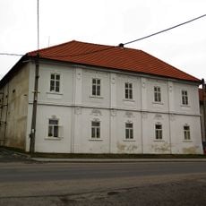 Zemědělský dvůr čp. 6