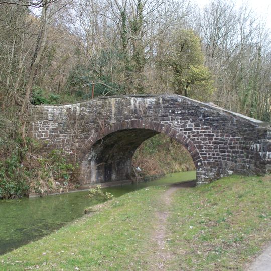 Canal Bridge over Monmouthshire and Brecon Canal S of Ty Sign
