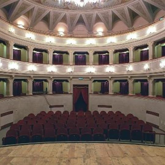 Teatro comunale Walter Chiari