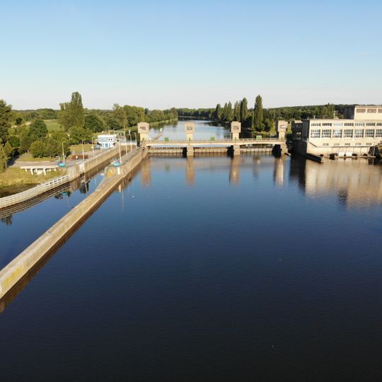 Zdymadlo Kostelec nad Labem