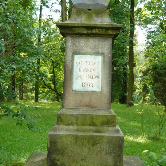 Pomník Václava Hanky