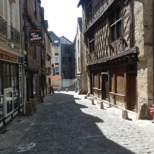 Rue Dorée