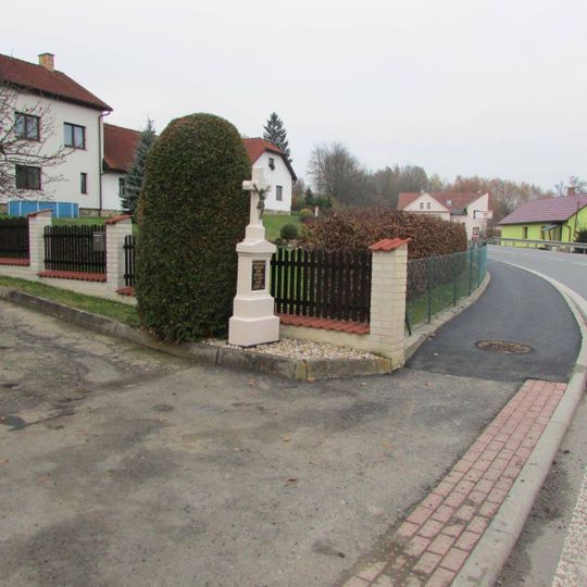 Kříž ve východní části Olešné u čp.26
