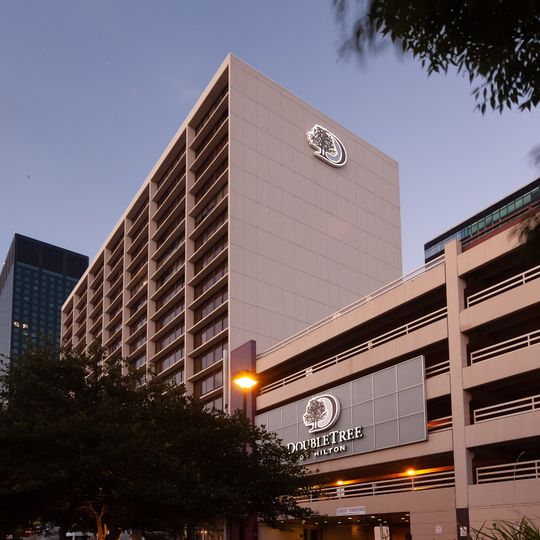 DoubleTree by Hilton Hotel Cleveland Downtown - Lakeside