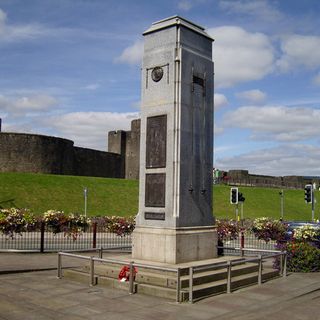 Caerphilly War Memorial