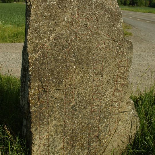 Uppland Runic Inscription 490