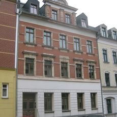 Mietshaus in geschlossener Bebauung konzipiert Friedrich-Naumann-Straße 4