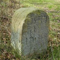 Boundary marker