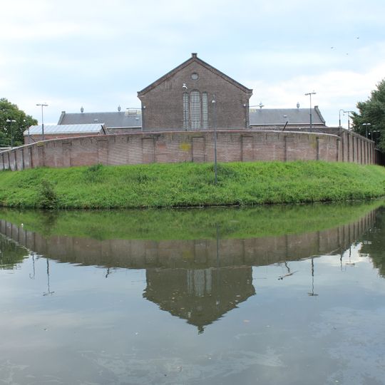 Restanten van de stadsverdediging ter hoogte van de Wolvenburg