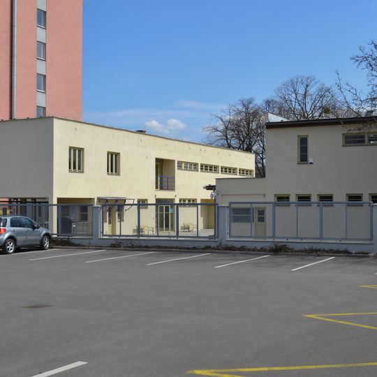 Verejné kúpalisko, šatne