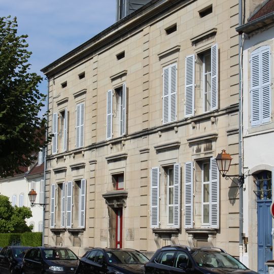 Maison, 4 place Bichat