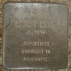 Stolperstein en memoria de Ernst Levy