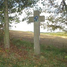 Kříž na křížové cestě u Počepic - 8. zastavení