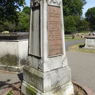 Monument in St Mary Magdalen Garden