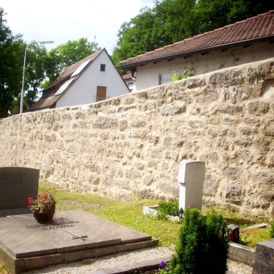 Friedhofsmauer Höllenberg 1 in Langenzenn