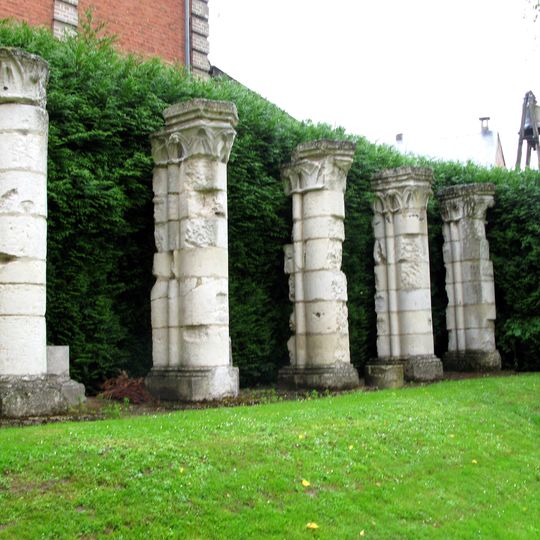 Ancienne collégiale Notre-Dame de Longpré-les-Corps-Saints