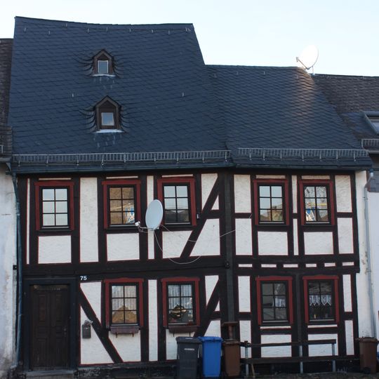 Hauptstraße 75