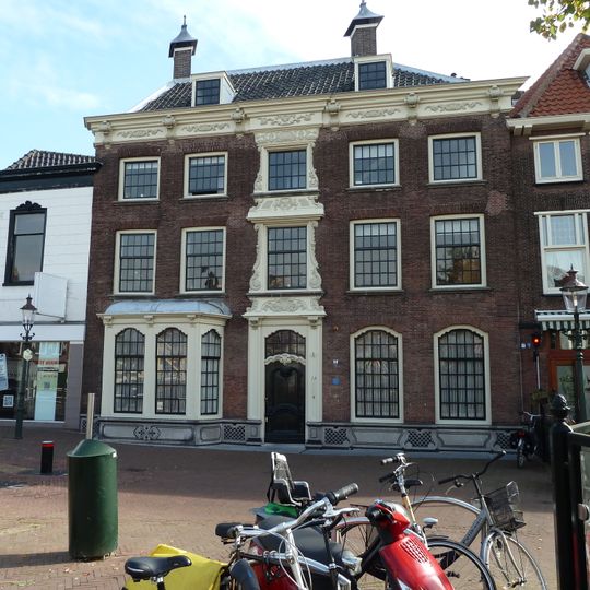 Patriciershuis, thans in gebruik als politiebureau