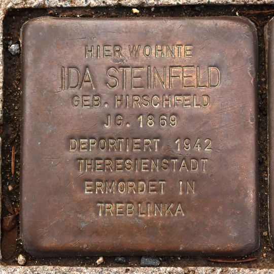 Stolperstein em memória de Ida Steinfeld