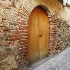Portal al carrer Comas, 22