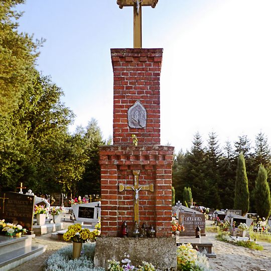 Cmentarz w Nietuszkowie