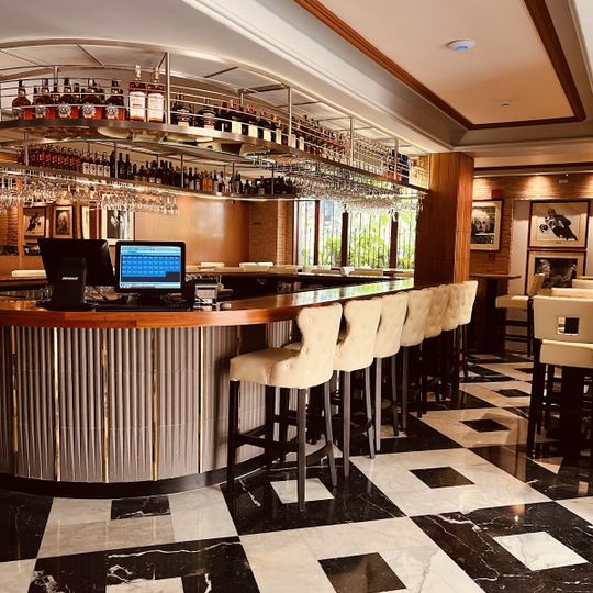 Lee hamilton steak house