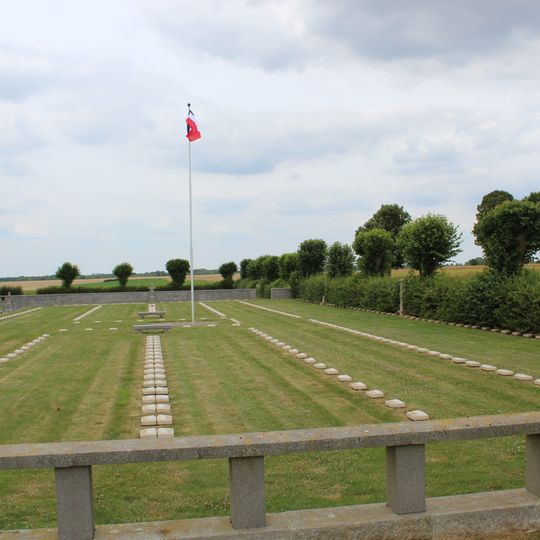 Le Sourd National War Cemetery