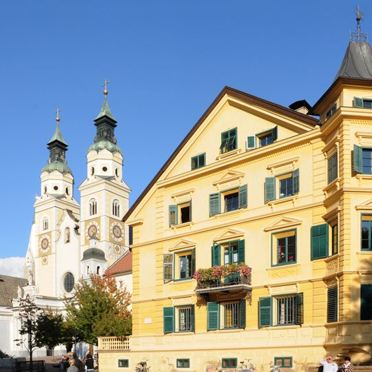 Städtisches Wohnhaus Domplatz 5 Brixen
