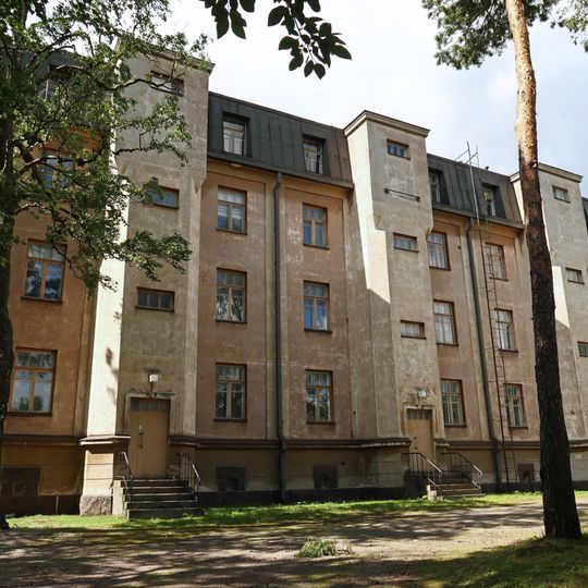 Hylkysaari pilot station