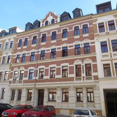 Mietshaus in geschlossener Bebauung Ludwigstraße 30