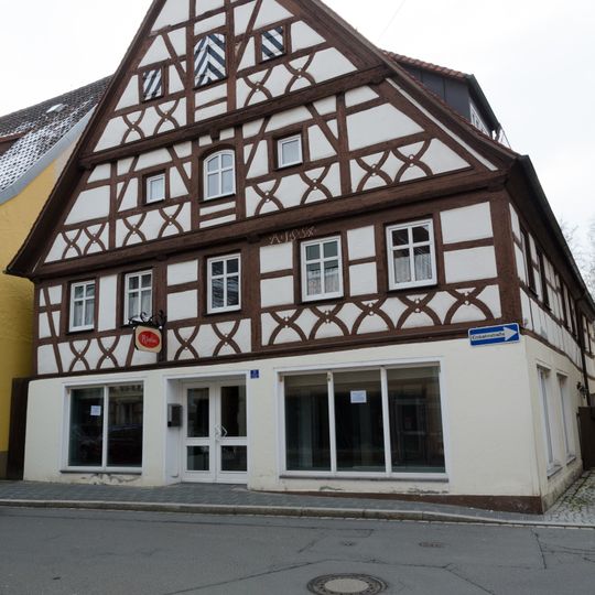 Würzburger Straße 21