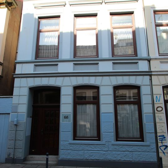 Wohnhaus Kreuzstraße 66