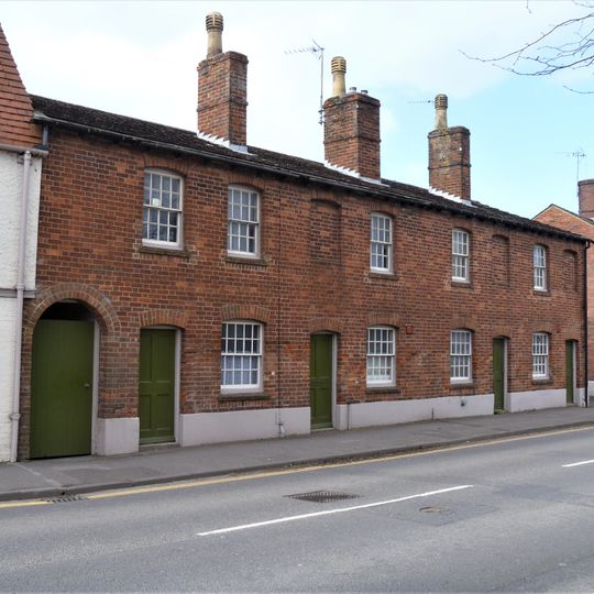 29-35, Southbroom Road